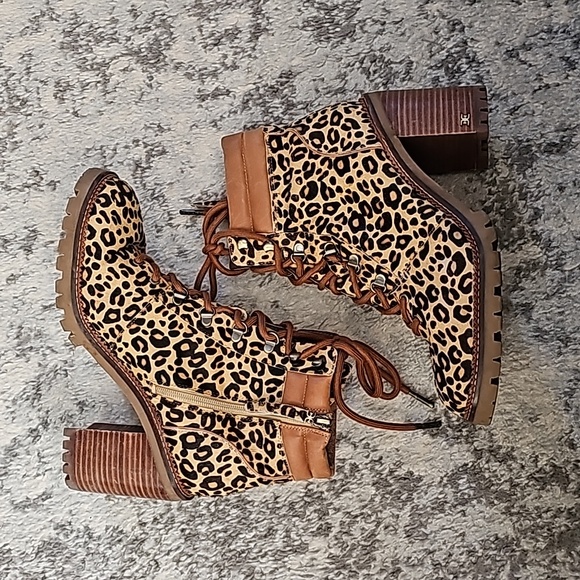 Sam Edelman Leopard Printed Calf Hair Boots w/ Leather Collar - Picture 4 of 7
